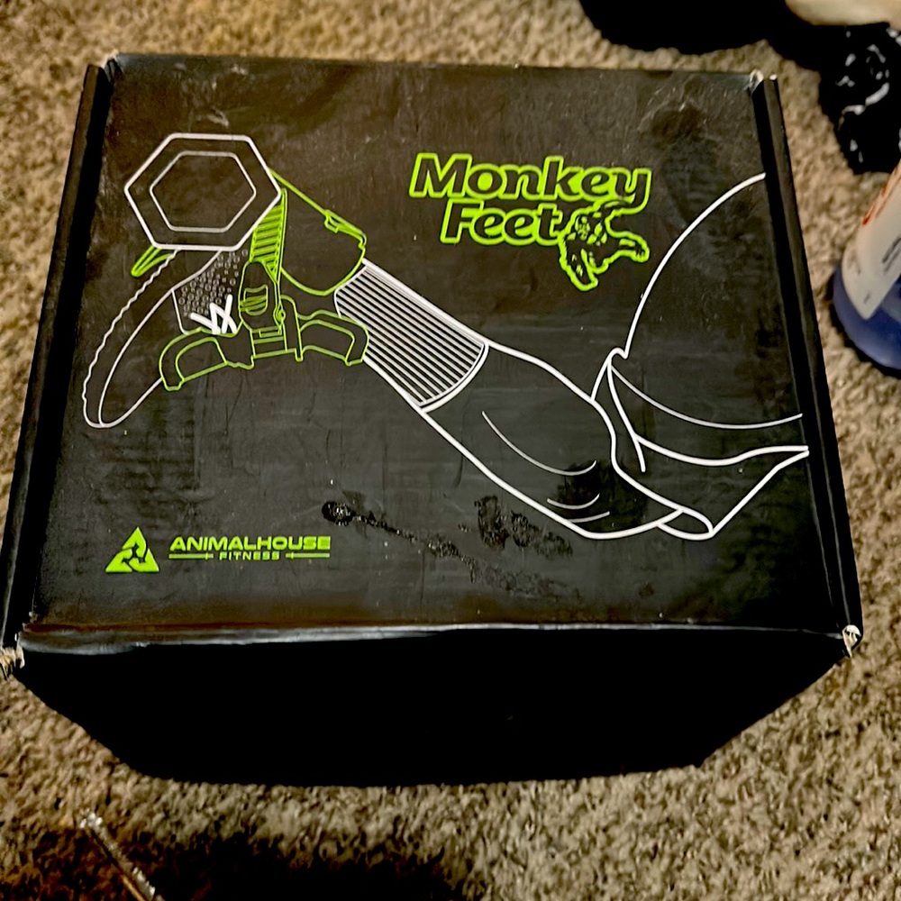 Monkey Feet animal house fitness sports gear